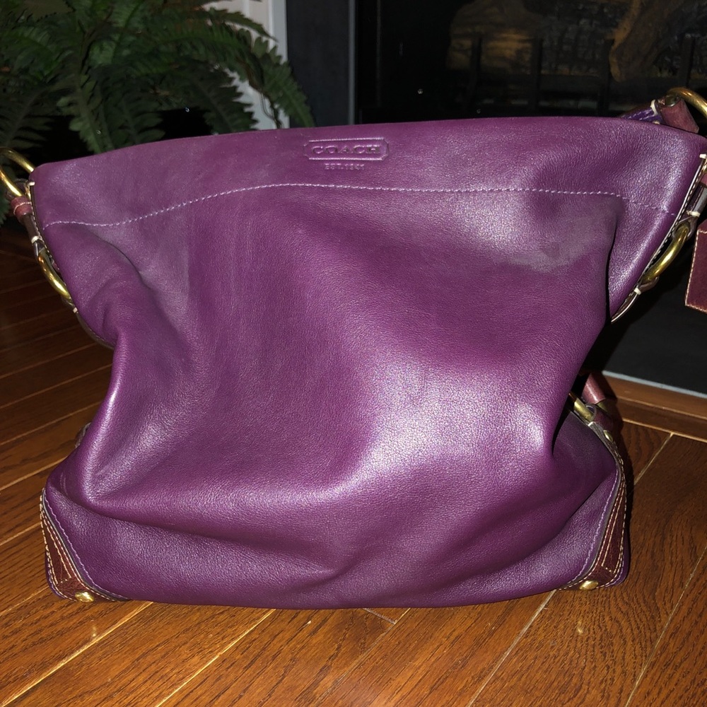 Coach shoulder bag!  PERFECT condition